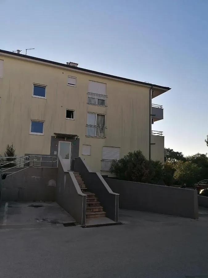 Apartman Sunshine 普拉 克罗地亚